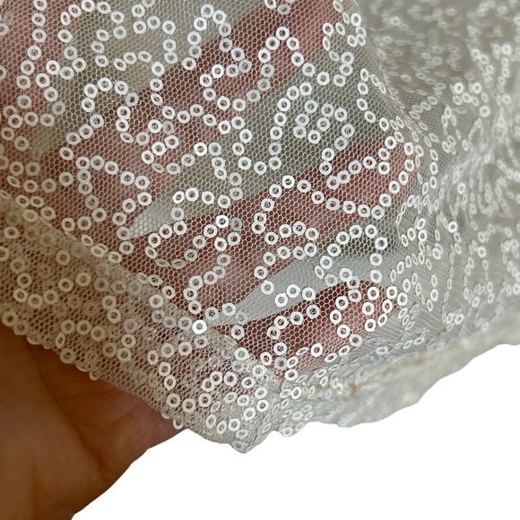 George ivory sequin medium top. Lined with sequin overlay - Picture 2 of 4